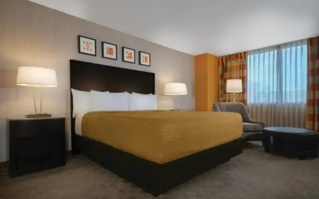 West Tower Executive Double room