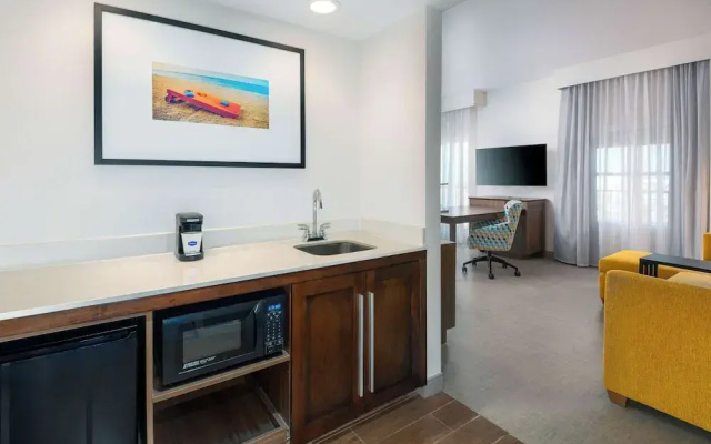 Quadruple Studio with balcony and with city view