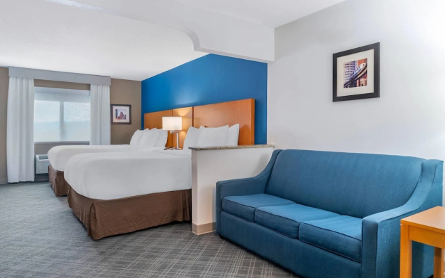2 Bedrooms Quadruple Family Suite