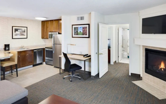 1 Bedroom Executive Suite