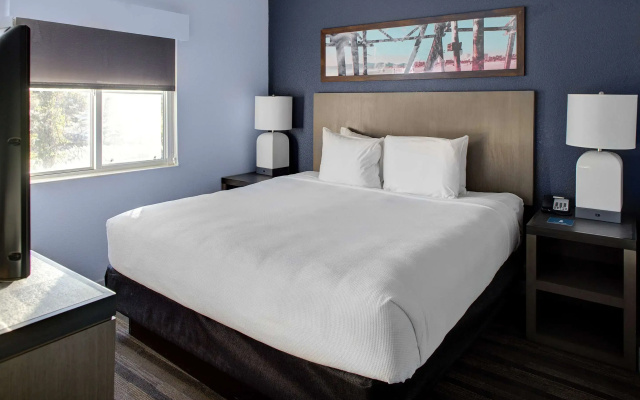 2 Bedrooms Suite