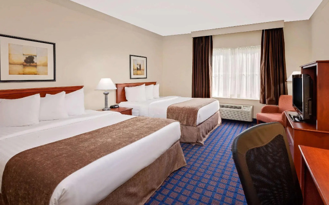 Quadruple room