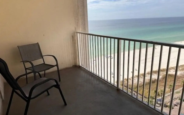 Studio oceanfront