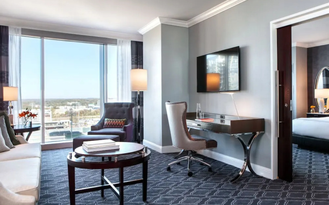 1 Bedroom Suite