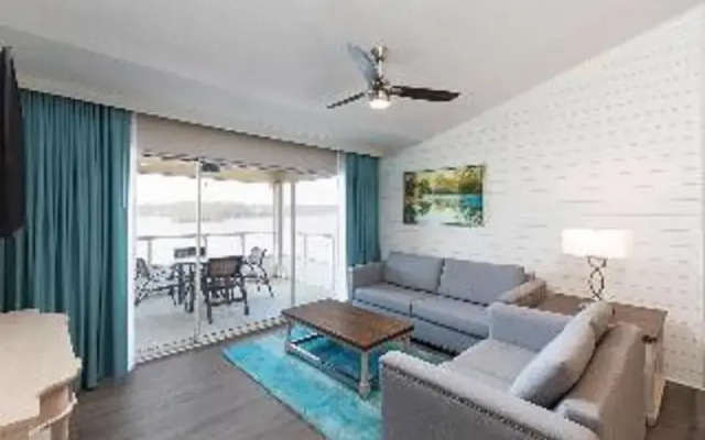 1 Bedroom Deluxe Villa with balcony