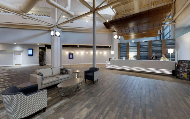Deluxe Studio