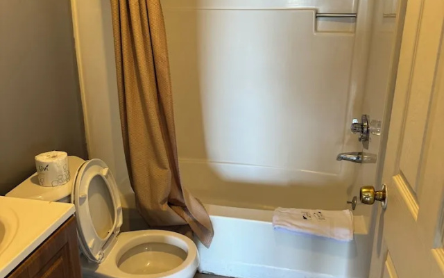 Quadruple Suite