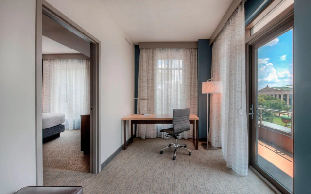 1 Bedroom Double Suite with balcony