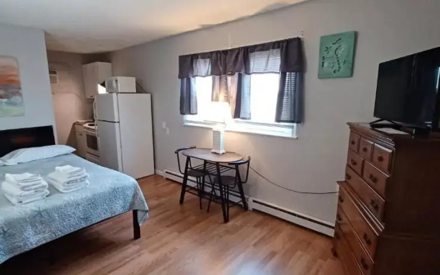 Economy room