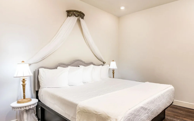 Luxury room
