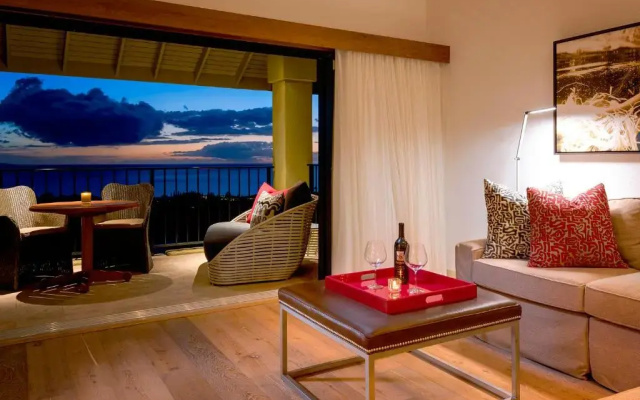 Luxury Suite with ocean view