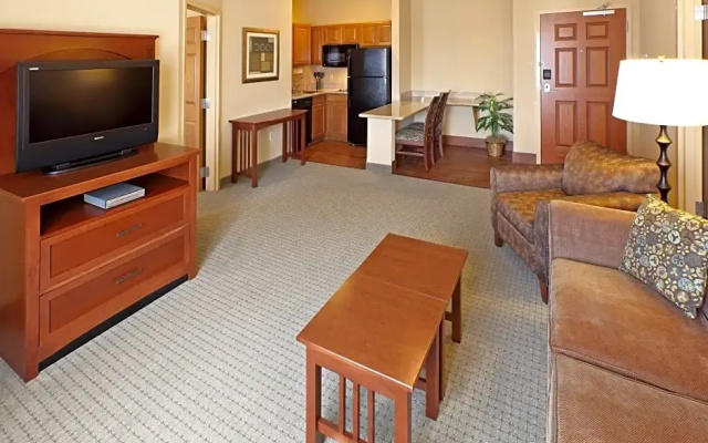 2 Bedrooms Sextuple Suite