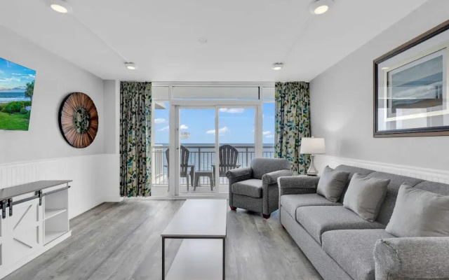 2 Bedrooms Standard room with balcony and with ocean view