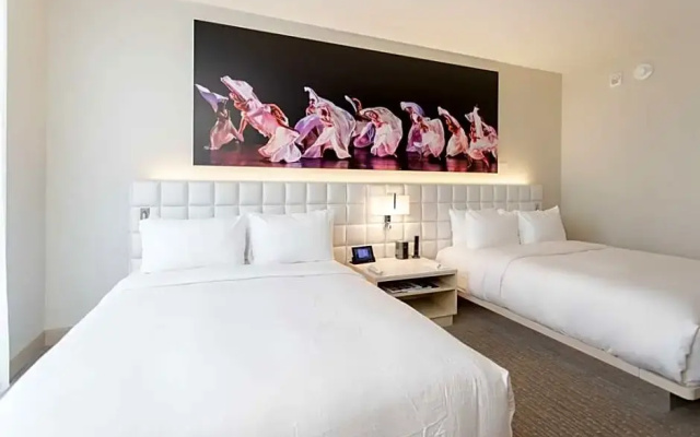 Supreme room