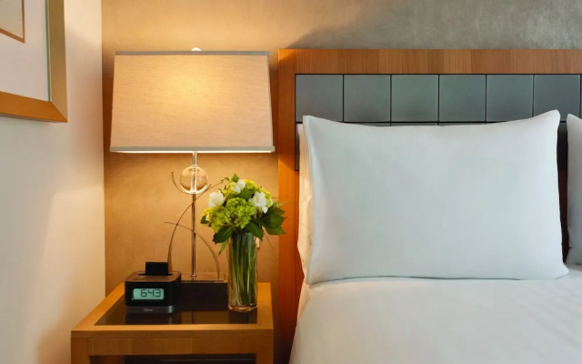 Suite with Empire view