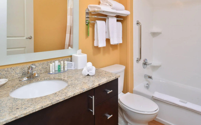 2 Bedrooms Suite