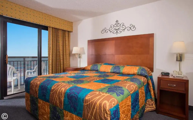 3 Bedrooms Apartment with ocean view