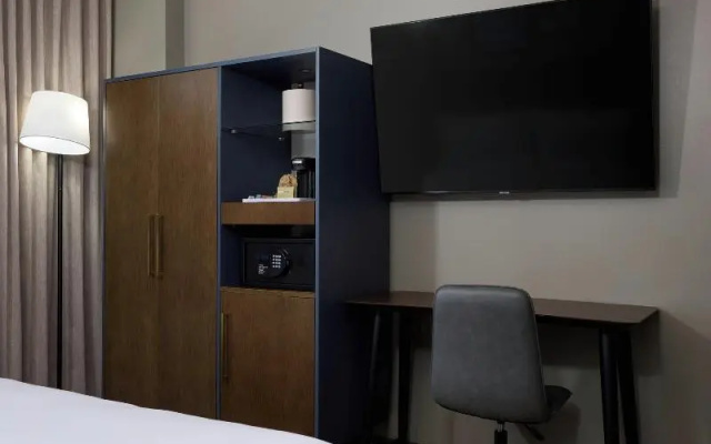 Double Suite
