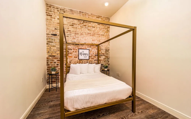Luxury Apartment