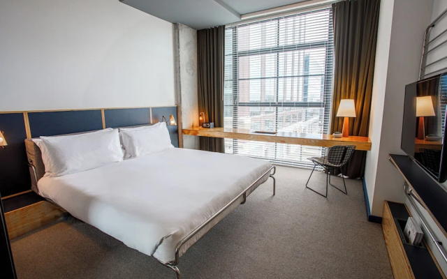 Deluxe Accessible Double room