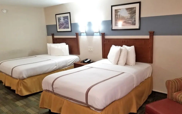 Standard Quadruple room with balcony