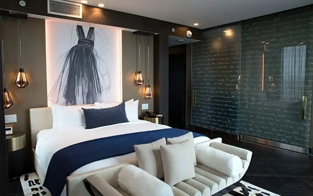 1 Bedroom Double Suite with city view
