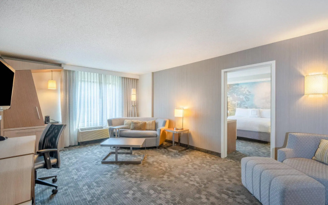 2 Bedrooms Double Suite