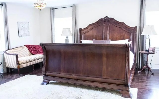 Suite with garden view