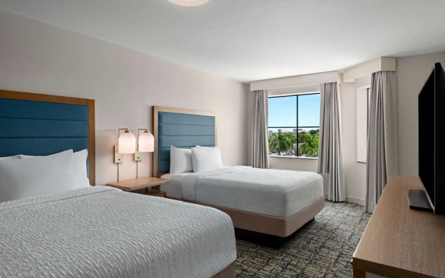 1 Bedroom Quadruple Suite