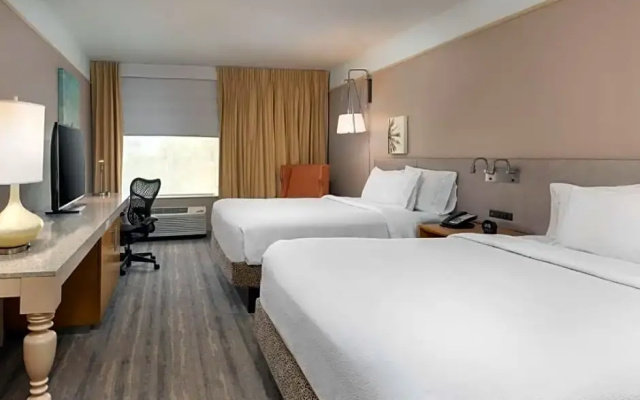 Grand room