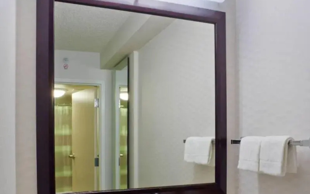 Suite with mountain view