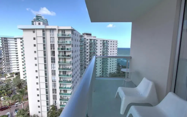 2 Bedrooms Deluxe Apartment with ocean view