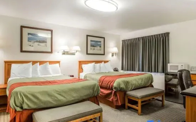 Sextuple Suite
