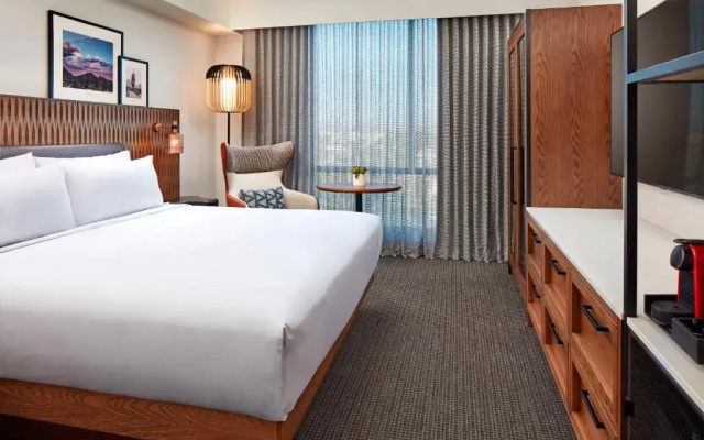 Standard Club room