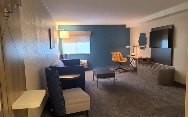 1 Bedroom Quadruple Suite