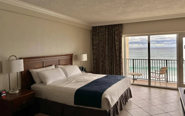 Junior Suite with balcony and beachfront