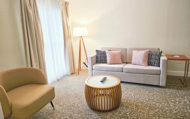 2 Bedrooms Suite