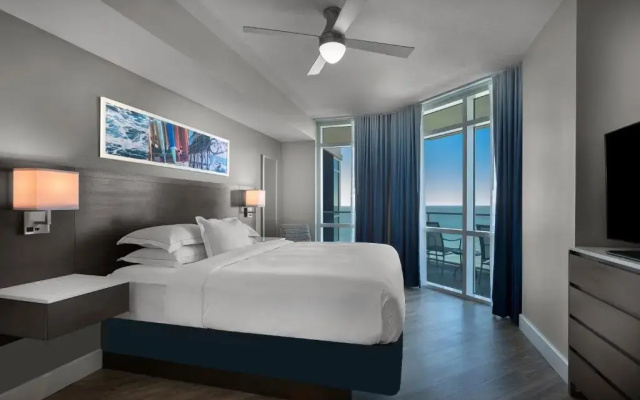 2 Bedrooms Suite with ocean view