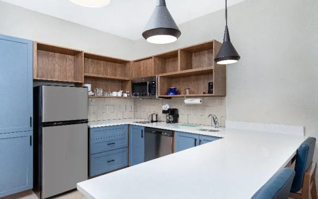 1 Bedroom Double Suite
