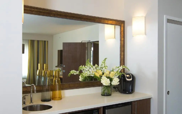 Double Suite