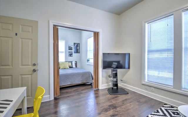 Comfort room