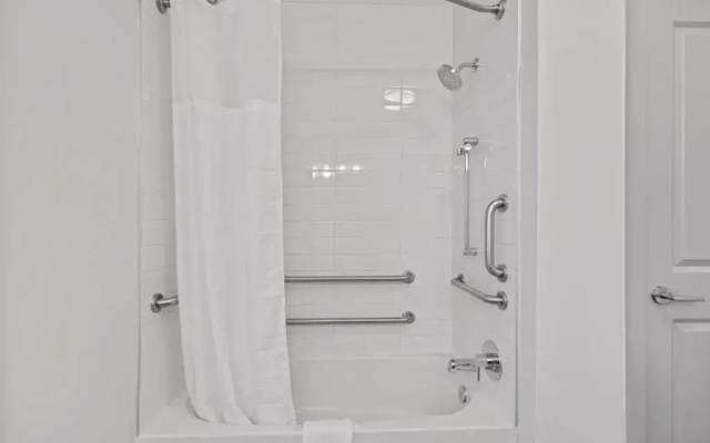 Suite with balcony