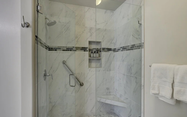 Premier room