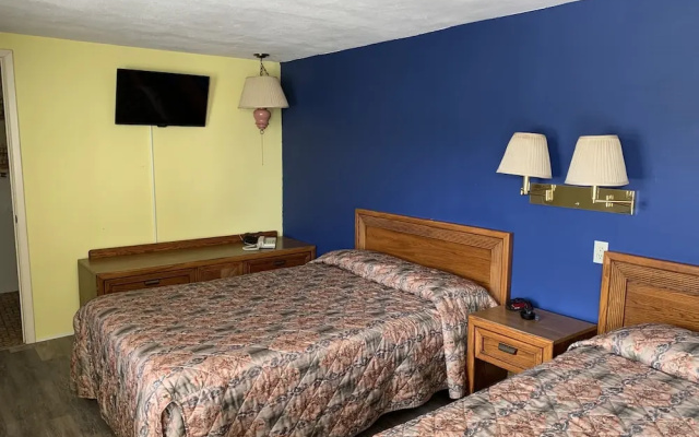 Economy Quadruple room