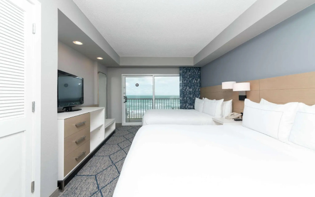 Quadruple Suite with view