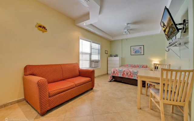 1 Bedroom Double Suite