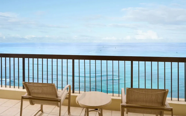 2 Bedrooms Standard Penthouse room with balcony