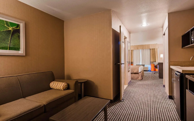 Double Suite
