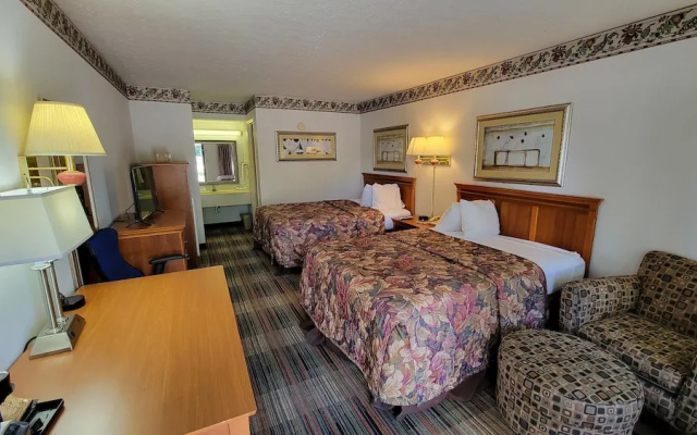 Classic Quadruple room