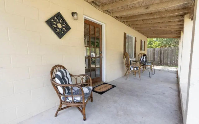 Bungalow